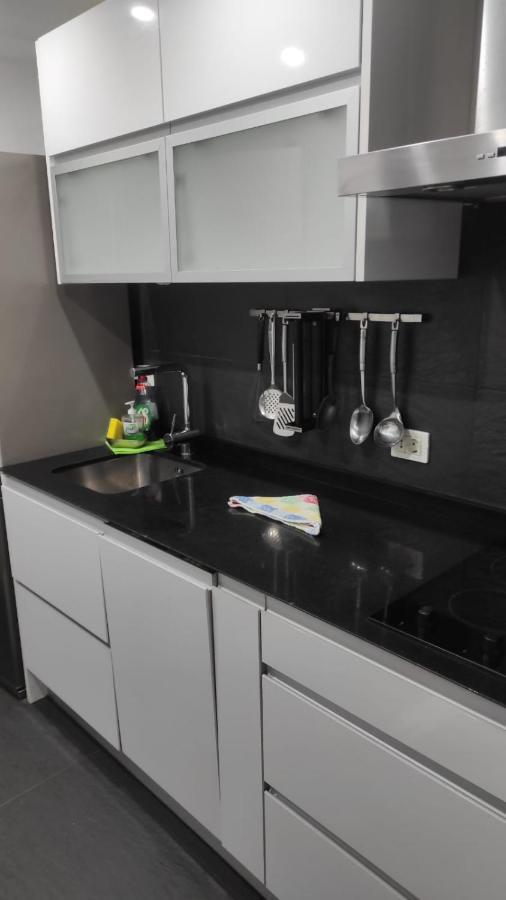 Luxury Apartment ארינאגה מראה חיצוני תמונה