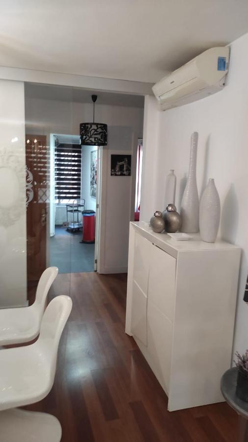Luxury Apartment ארינאגה מראה חיצוני תמונה