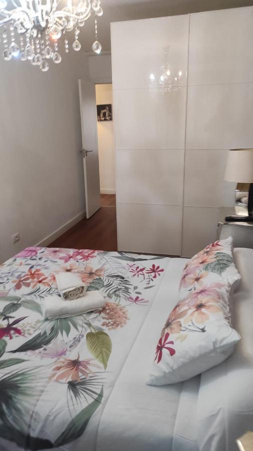 Luxury Apartment ארינאגה מראה חיצוני תמונה
